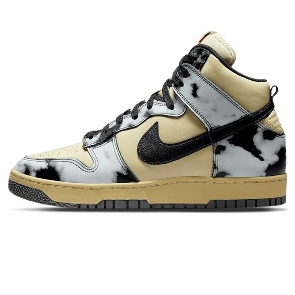 Black and yellow nike dunks high best sale