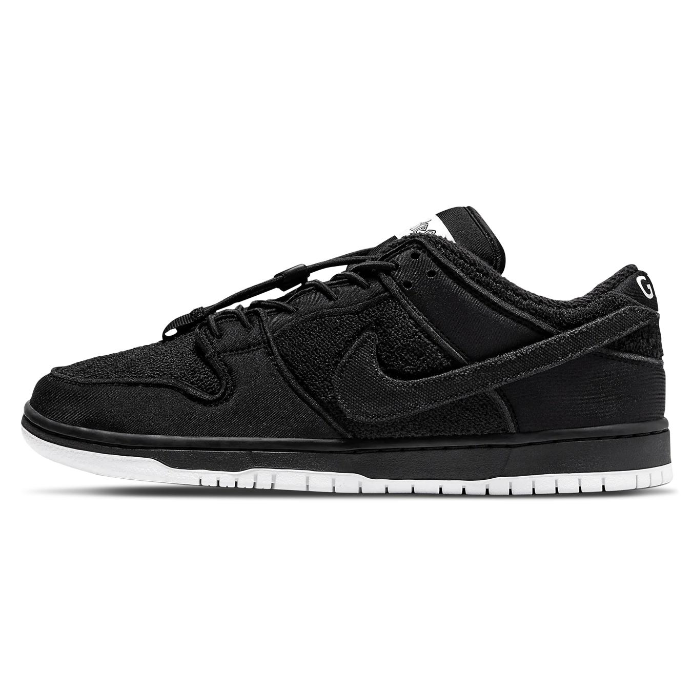 Nike SB x Gnarhunters Dunk Low SneakerSafe