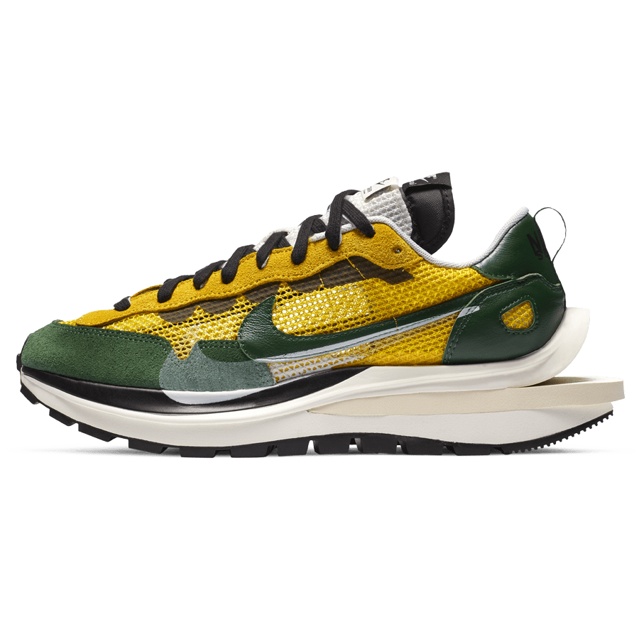 Nike x Sacai Vaporwaffle 'Tour Yellow Stadium Green'