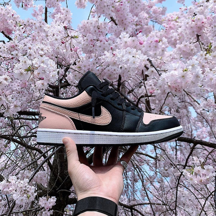 Crimson tint jordan 1 on feet best sale