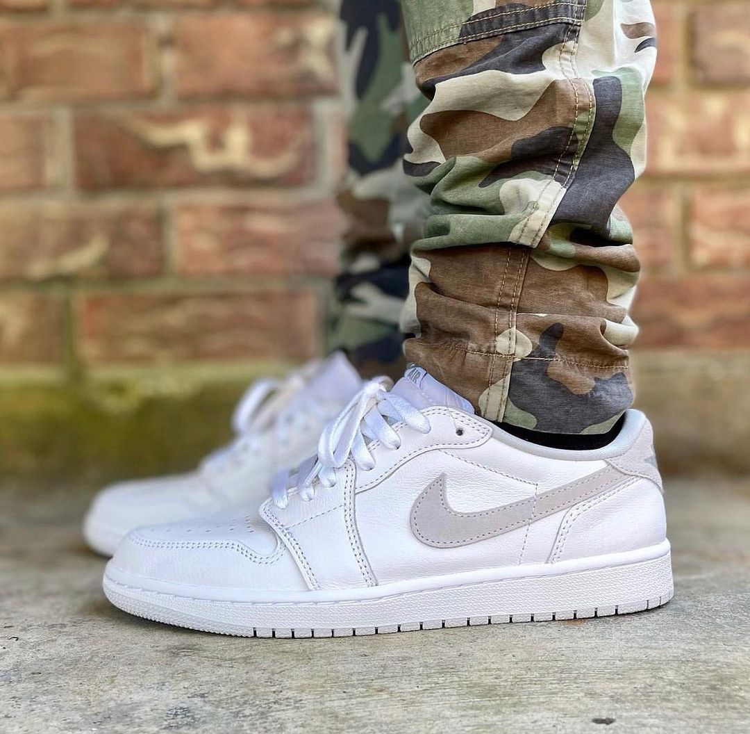 Air Jordan Low 'Neutral Grey' – SneakerSafe - Main Image