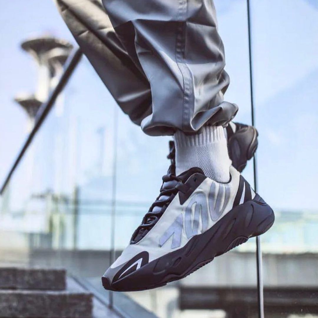 Adidas Yeezy Blue Tints Outfit Outfit Ideas Yeezy Boost 350 V2