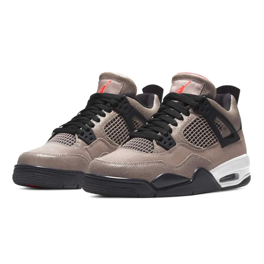 Travis scott nike air jordan 4 hot sale