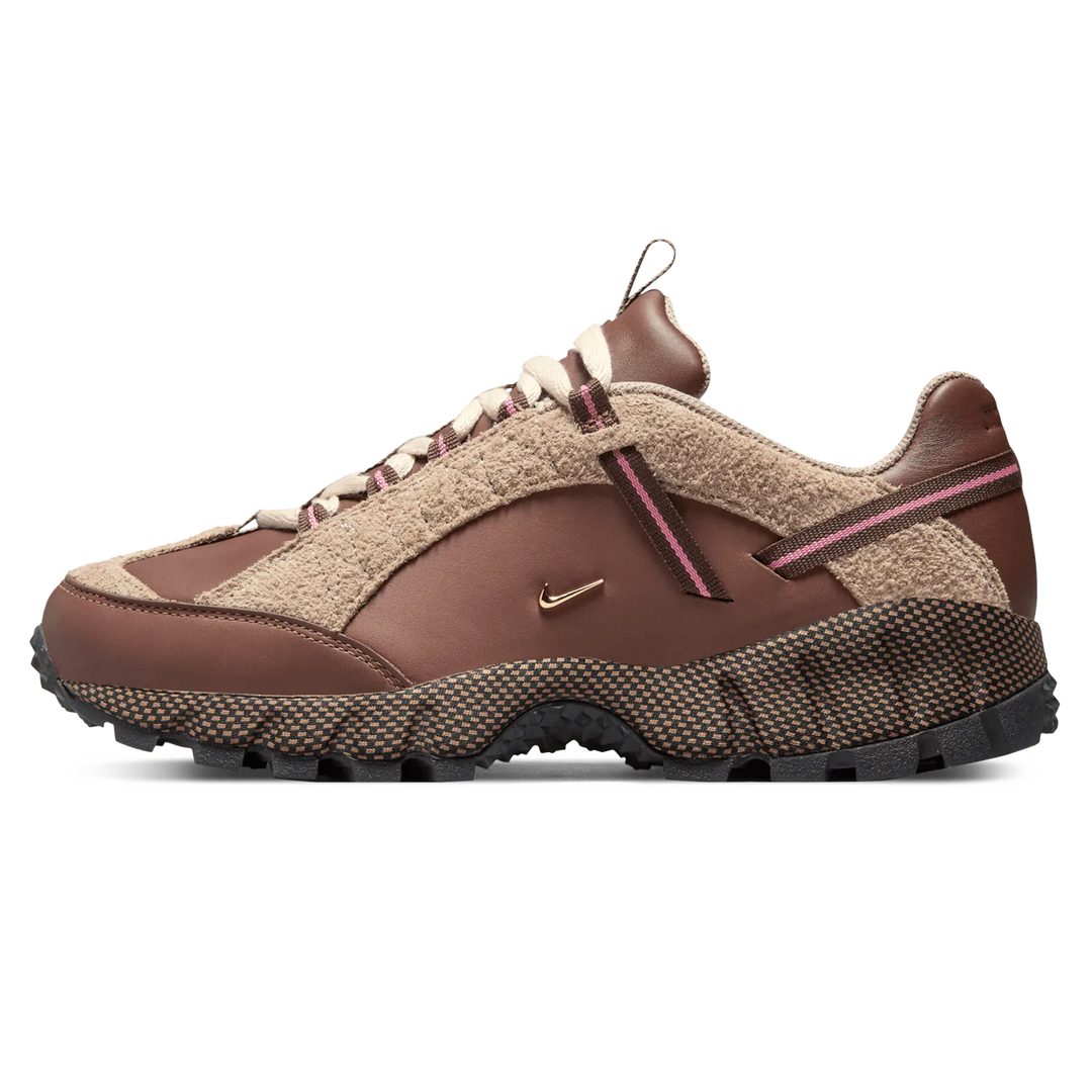 Nike x Jacquemus Air Humara LX 'Ale Brown Gold' – SneakerSafe