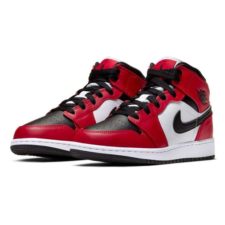 Jordan 1 store Retro mid Chicago sz. 13c