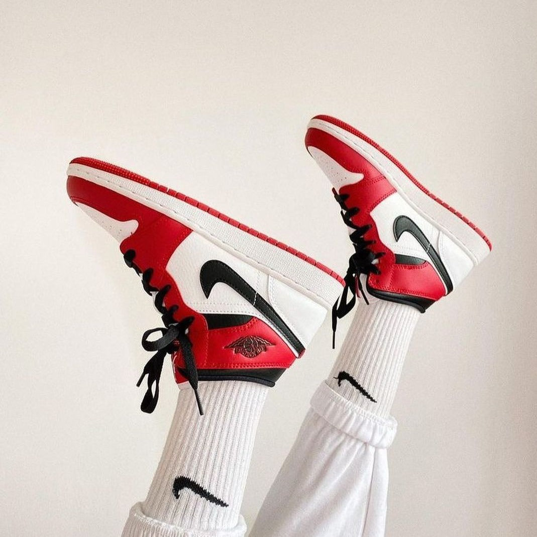 HOT On Feet Air Jordan Chicago Mid White Heel Air Jordan Mid