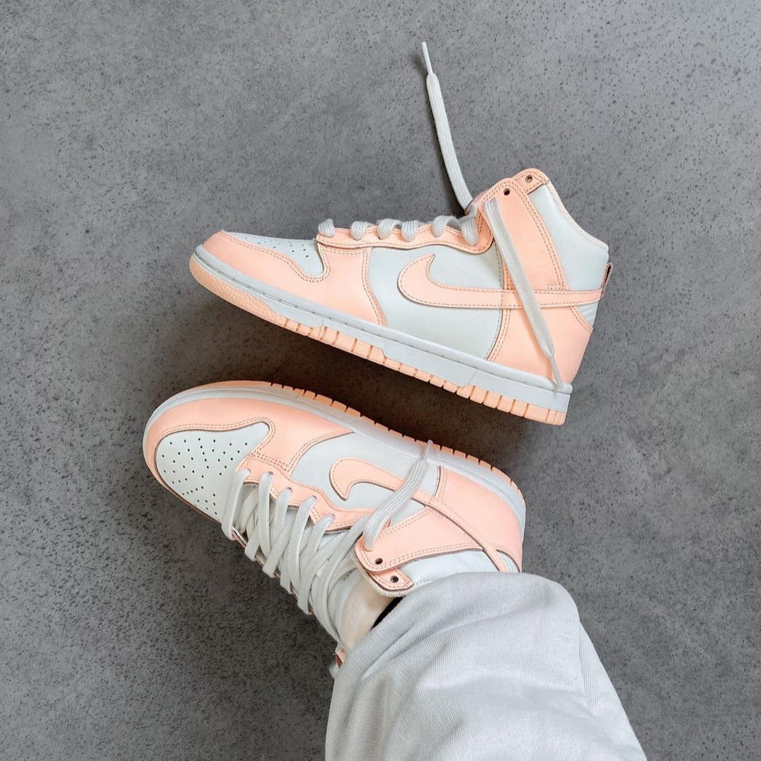 nike dunk high crimson