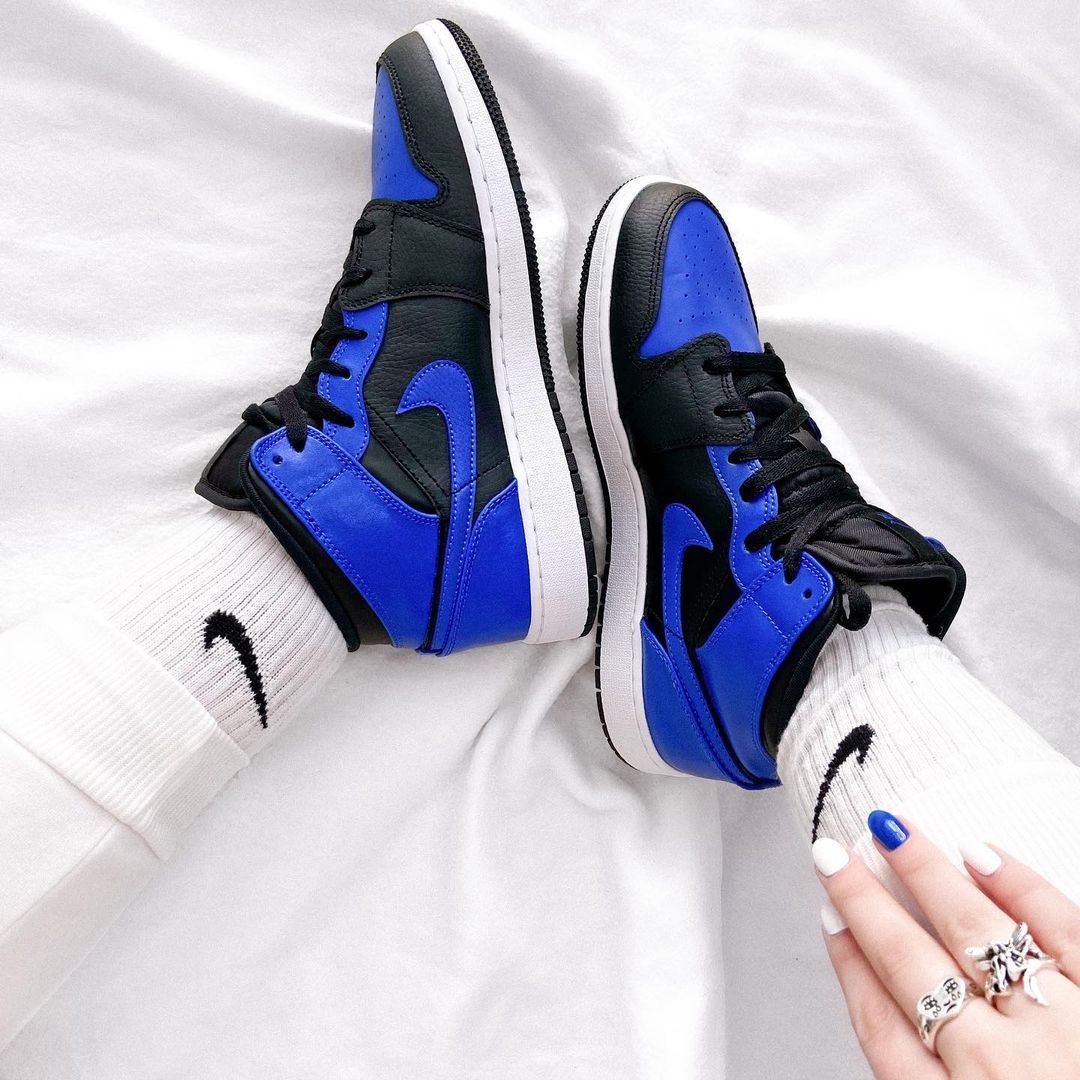 Air Jordan Mid 'Hyper Royal' – SneakerSafe