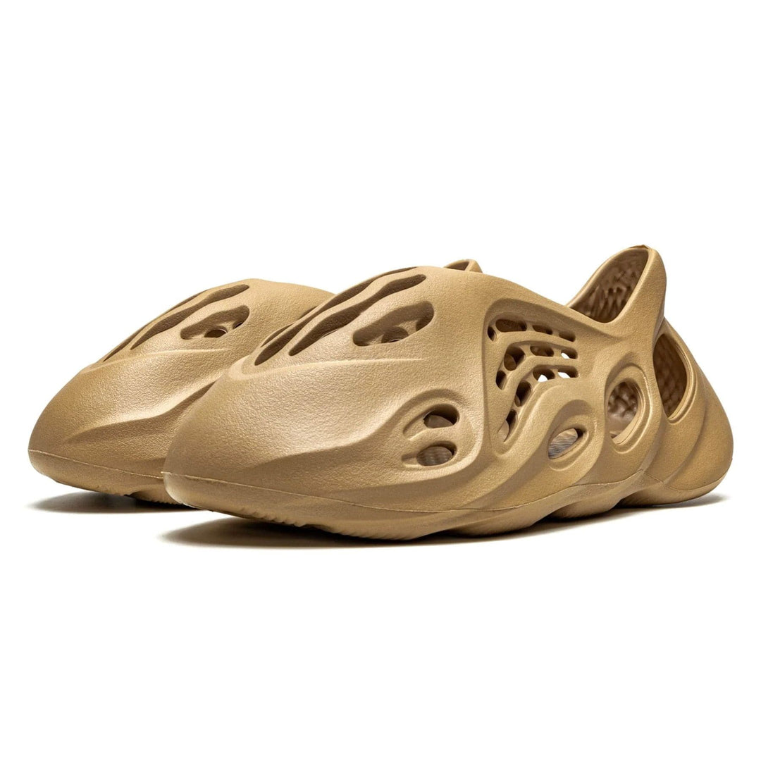 ochre foam runner sizing