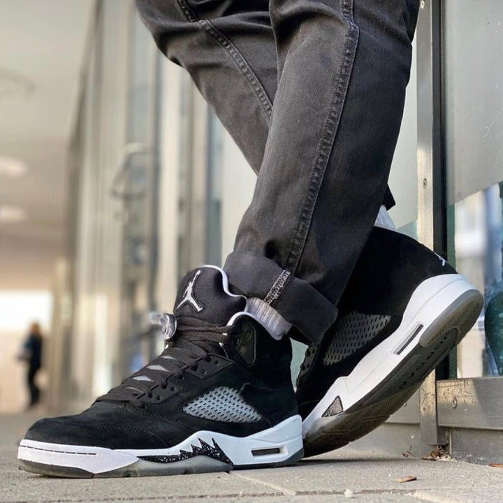 Air Jordan 'Moonlight Oreo' – SneakerSafe