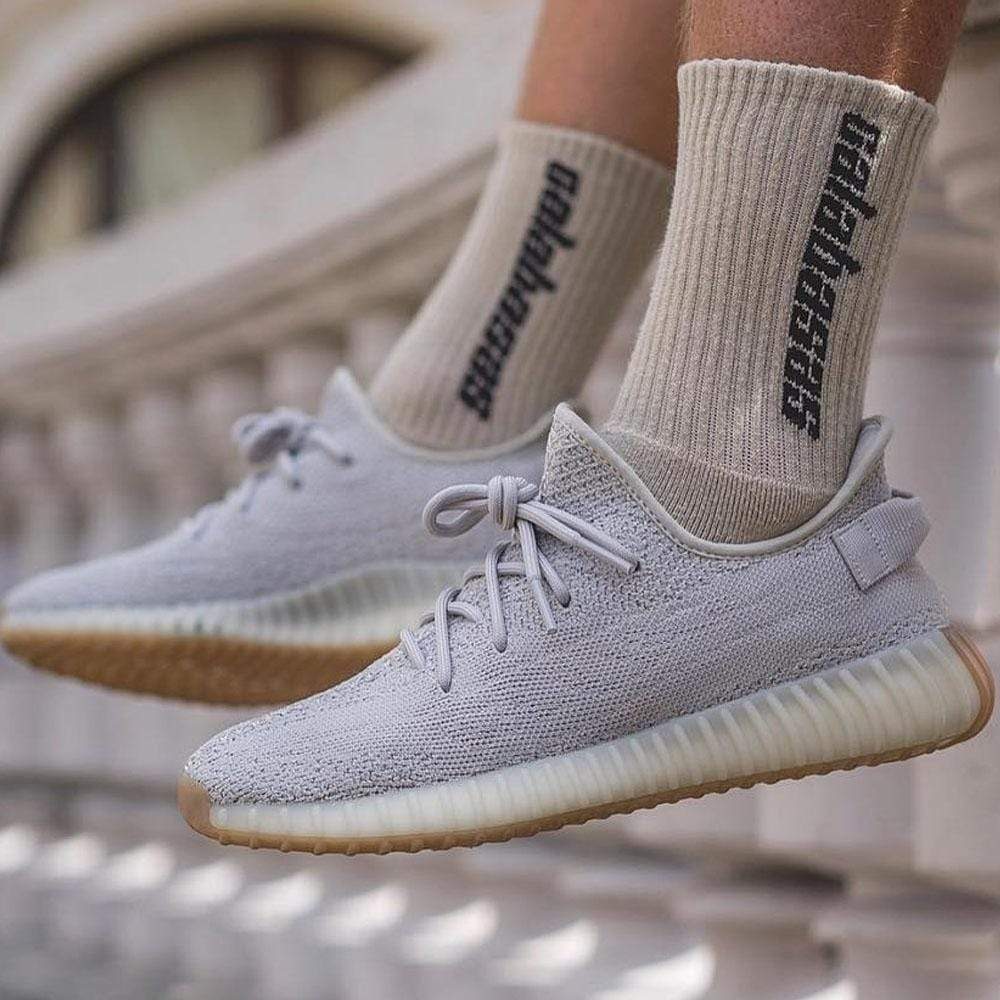 adidas gazelle silver green womens adidas Yeezy Boost 350 v2 Sesame (Preloved) UK 7