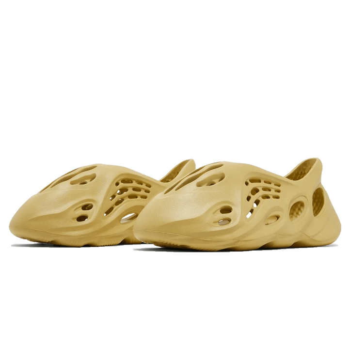 Yeezy Foam Runner 'Sulfur' – SneakerSafe