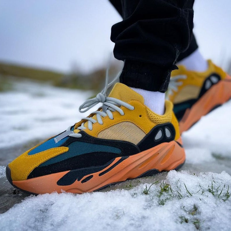 Yellow Boost 700 Sun NEW Adidas Yeezy Boost 700 Sun Yellow Orange