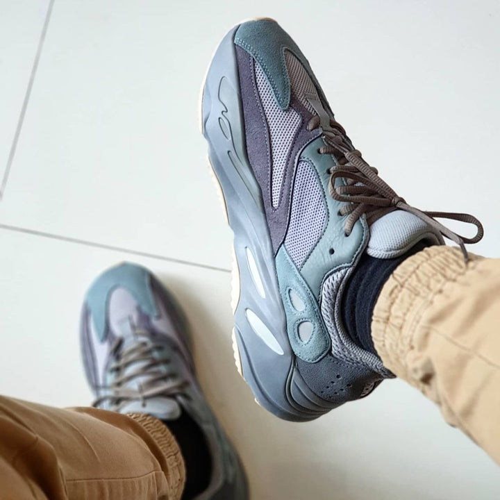 blue yeezy 700 v2
