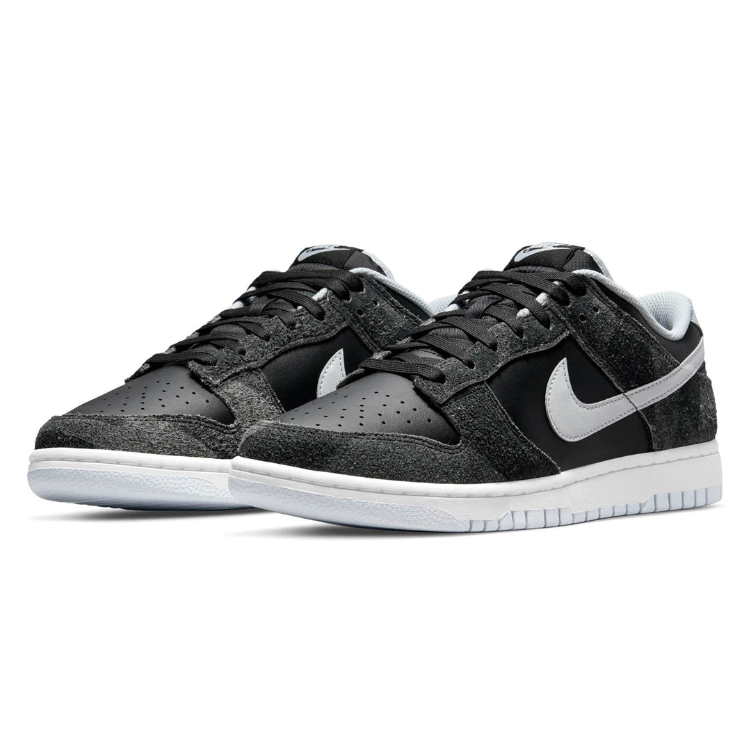 Nike dunk zebra best sale